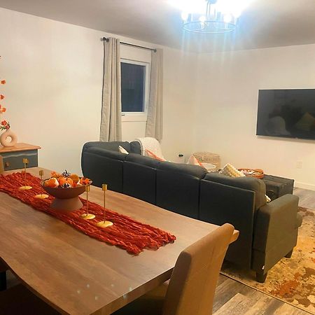 Private Cottage With Huge Private Dog Park! Barrys Bay Bagian luar foto