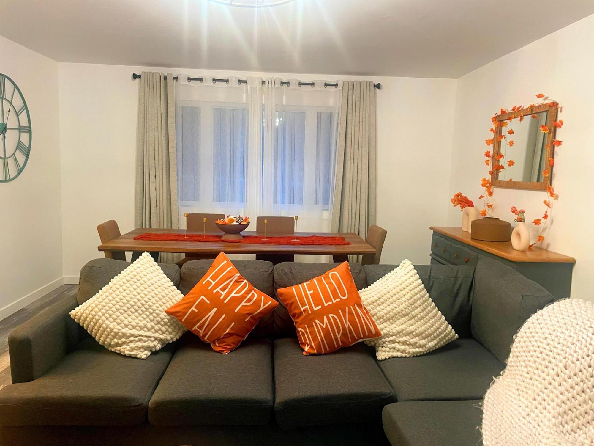 Private Cottage With Huge Private Dog Park! Barrys Bay Bagian luar foto